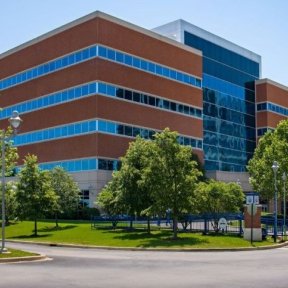 Exterior of the MWU Clinics building in Downers Grove, IL.
