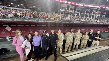 Alumni Caitlin Hall works as a PA with the AZ Diamondbacks.