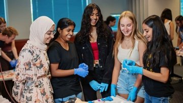High school students participate in hands-on labs at Midwestern University's summer Health Careers Institute for High School Students
