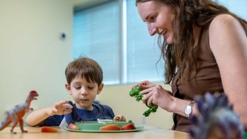 Speech Language Institute Pediatrics Feeding session