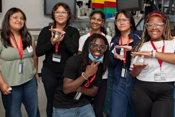 Group of CPASS student in Pharmacy Lab