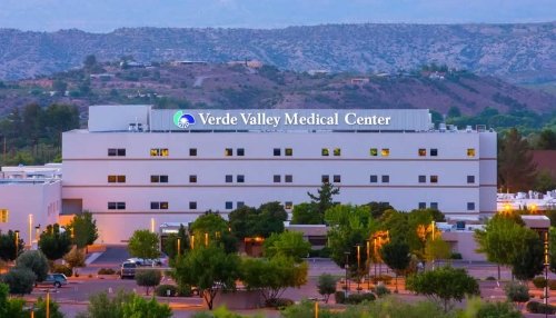 Verde Valley Medical Center Building.