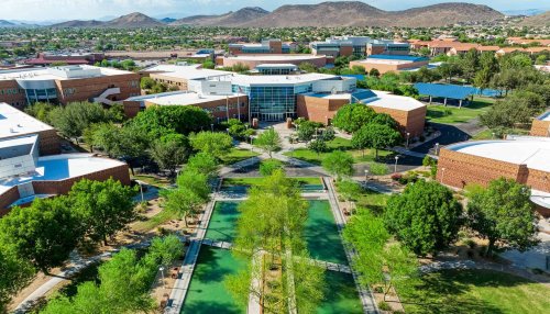 Aerial view of the Midwestern Glendale Campus.