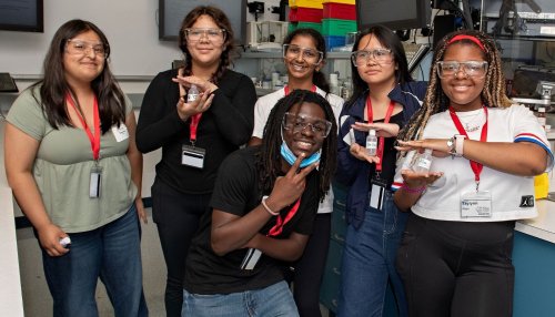 Group of CPASS student in Pharmacy Lab