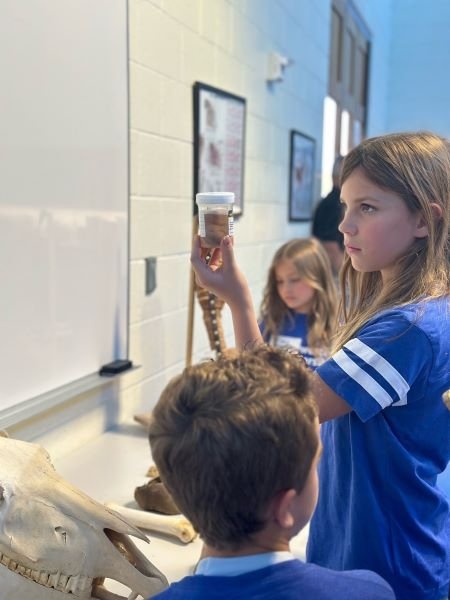 Kids learn about Midwestern University facilities.