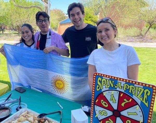 AZ campus celebrates Around the World