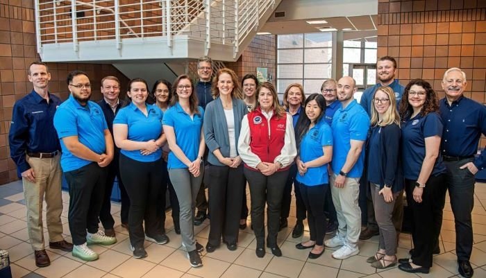 Dr. Hubka (center) visits the Arizona College of Osteopathic Medicine (AZCOM). 