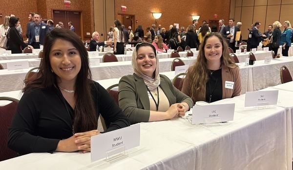 Dental student Emma Tello with other student delegates at the IL State Dental Society Annual Session.